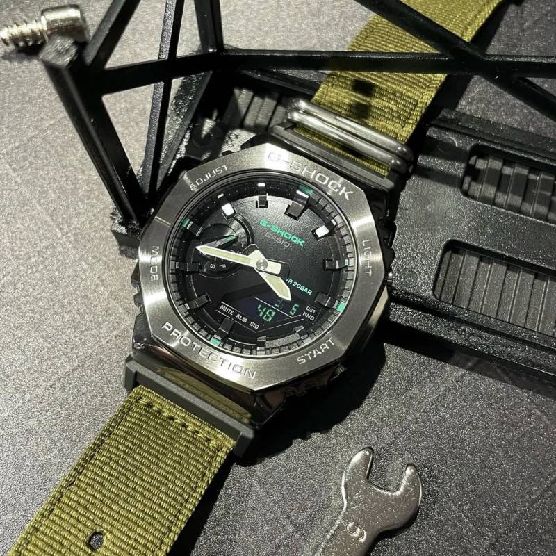 Casio g shock gm2100cb