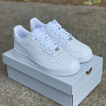 NIKE AIRFORCE 1 WHITE